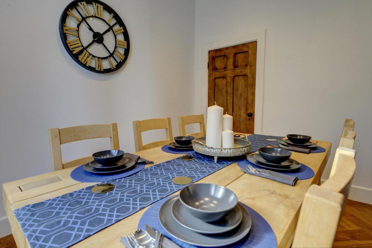 The Old Vicarage - Secure Parking, Fast Wifi, Garden Villa Leeds  Buitenkant foto