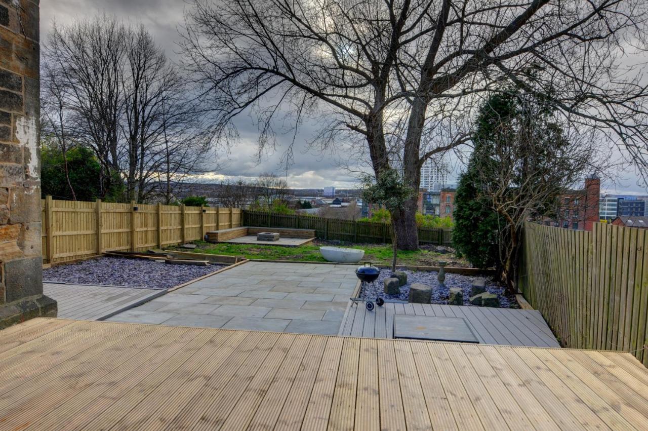 The Old Vicarage - Secure Parking, Fast Wifi, Garden Villa Leeds  Buitenkant foto