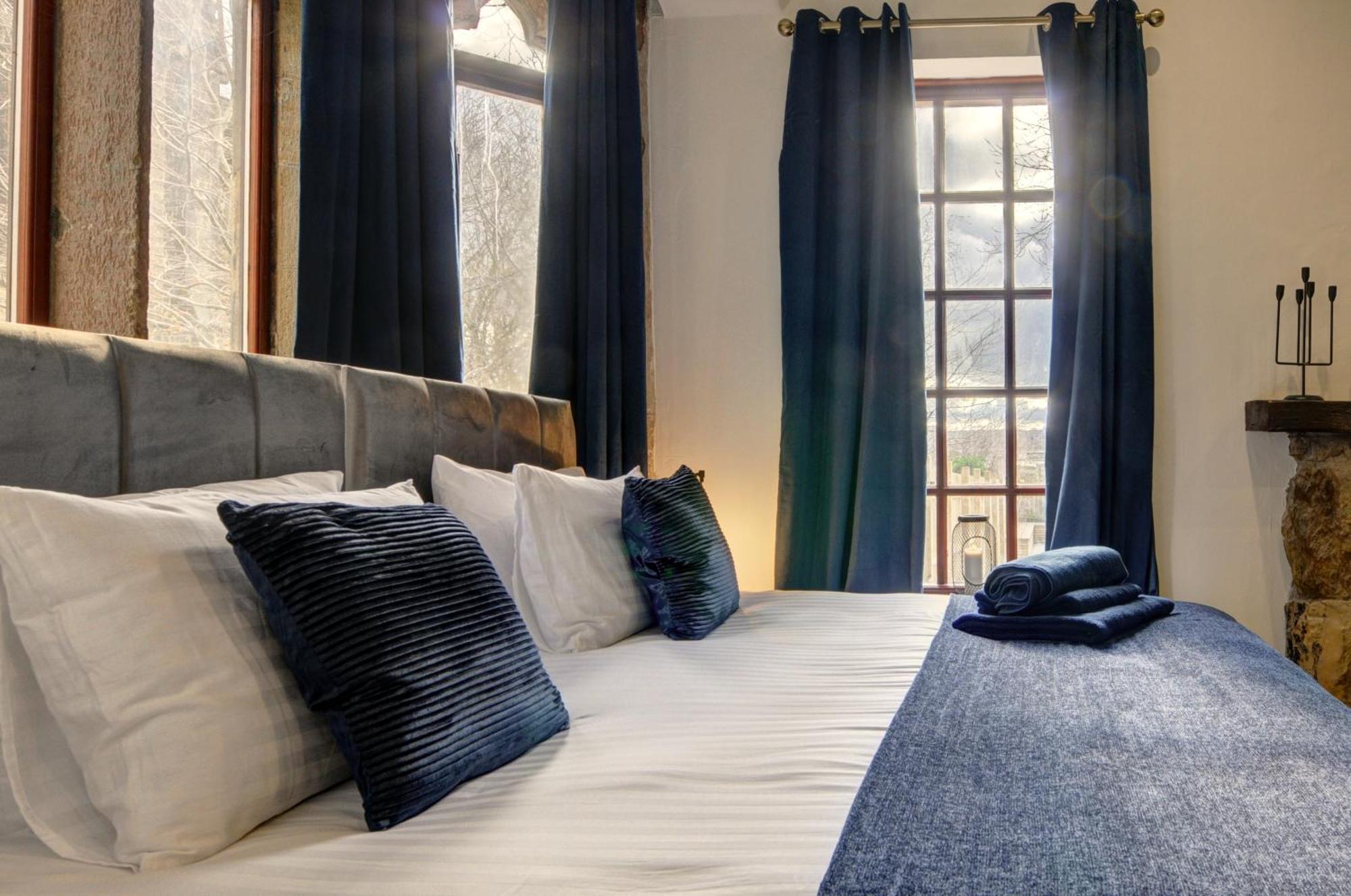 The Old Vicarage - Secure Parking, Fast Wifi, Garden Villa Leeds  Buitenkant foto